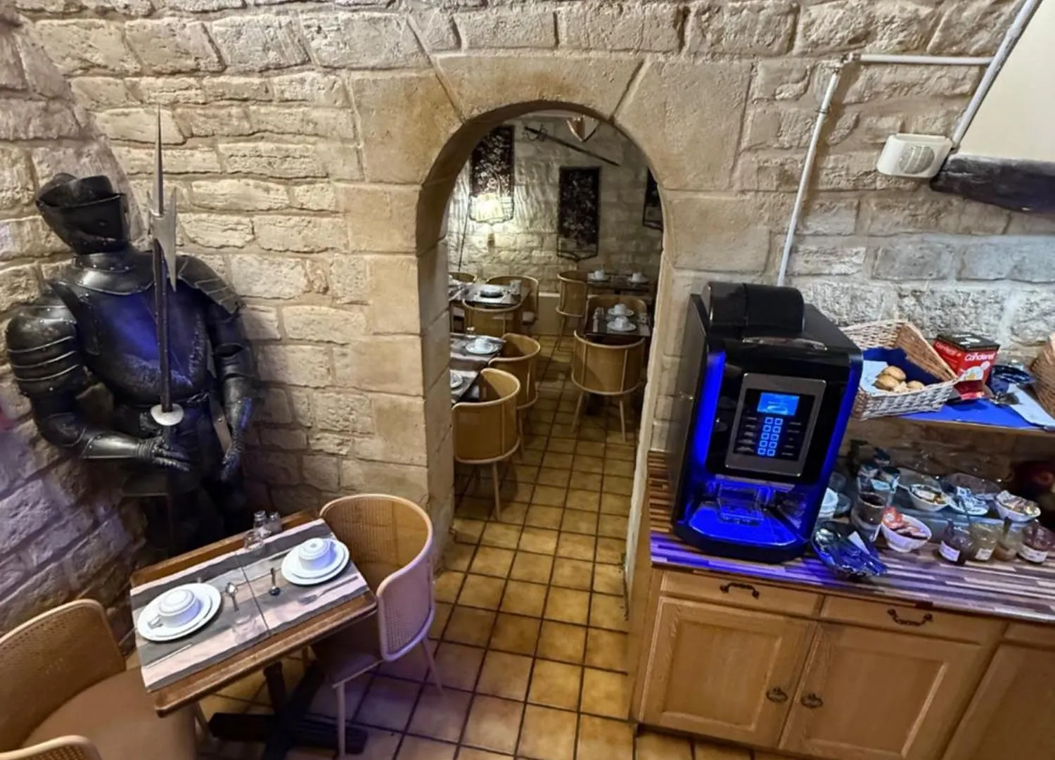 Hotel Richmond Gare Du Nord Paris 2*,  France