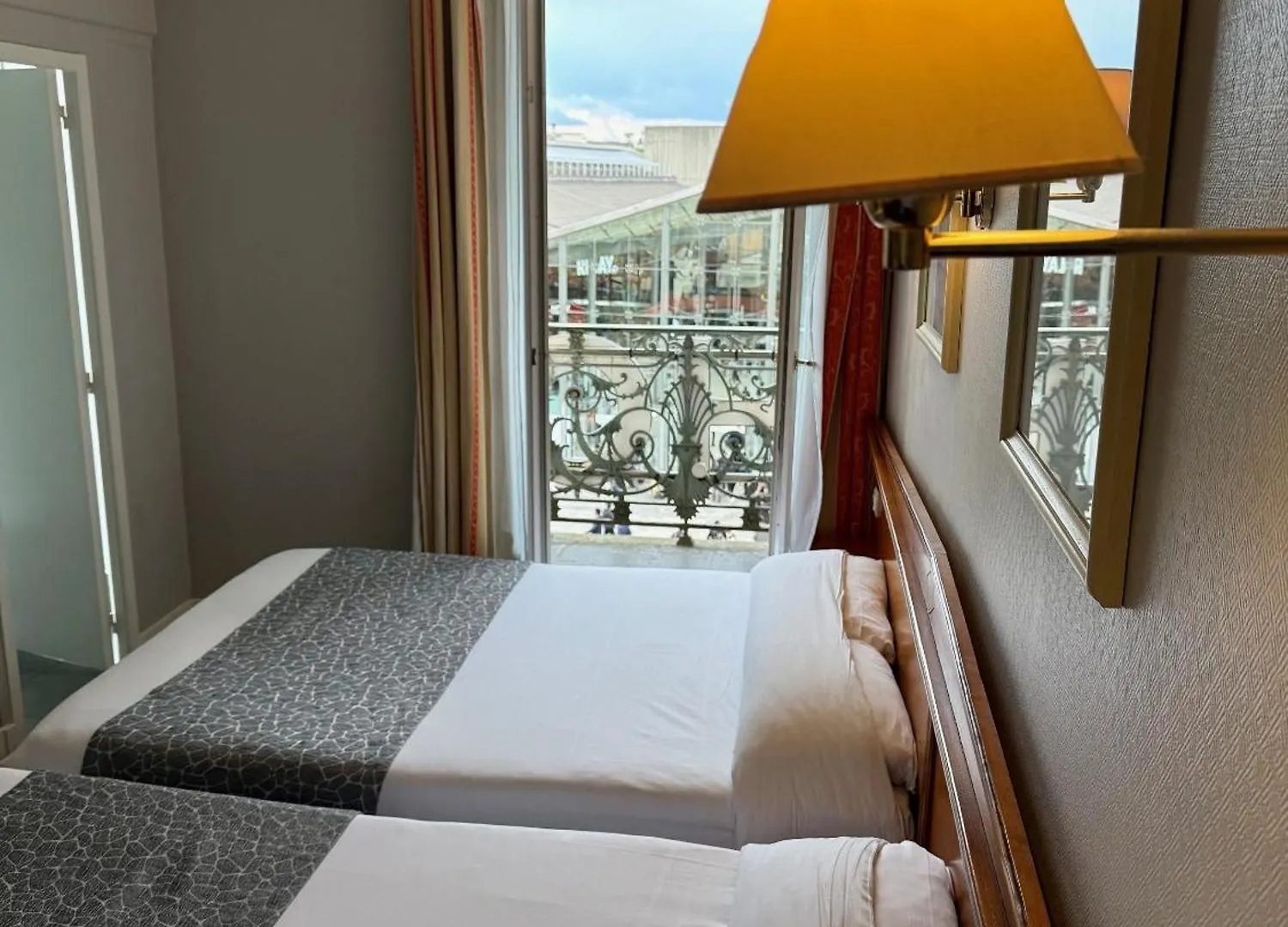 Hotel Richmond Gare Du Nord Paris 2*,
