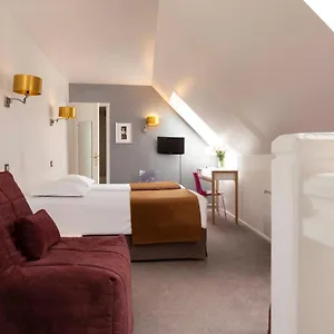 Hotel Le Hameau De Passy, Paris