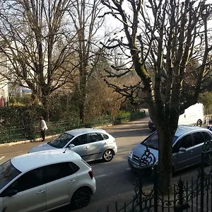 https://appartement-francois-1er.hotels-rhonealpes.com