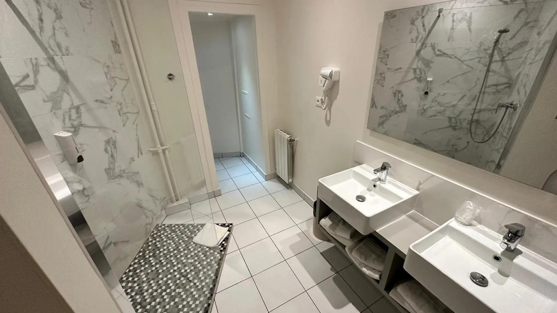 Hotel Richmond Gare Du Nord Parijs