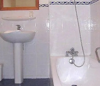 Hotel Richmond Gare Du Nord Paris 2*,